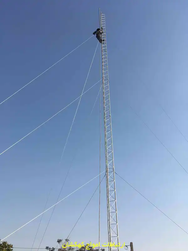 نصب و مهاربندی دکل مهاری جی 35 اداره برق آذری