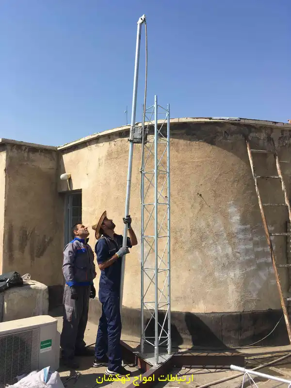 استقرار دکل مهاری سارمان اوج