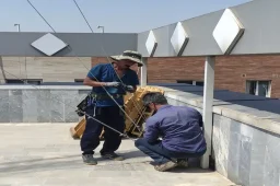استفاده از سیم مهار گالوانیزه مقاوم در پروژه دکل بامی
